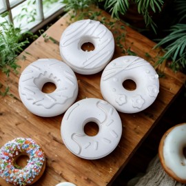 Dekoratif Beyaz Donut Şeklinde Objeler
